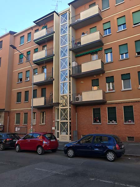 Installazione-di-un-ascensore-con-rampe-in-un-condominio-bologna Installazione-di-un-ascensore-con-rampe-in-un-condominio-bologna