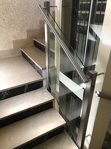 Realizzazione-di-passerelle-di-collegamento-per-le-cabine-degli-ascensori-bologna Realizzazione-di-passerelle-di-collegamento-per-le-cabine-degli-ascensori-bologna